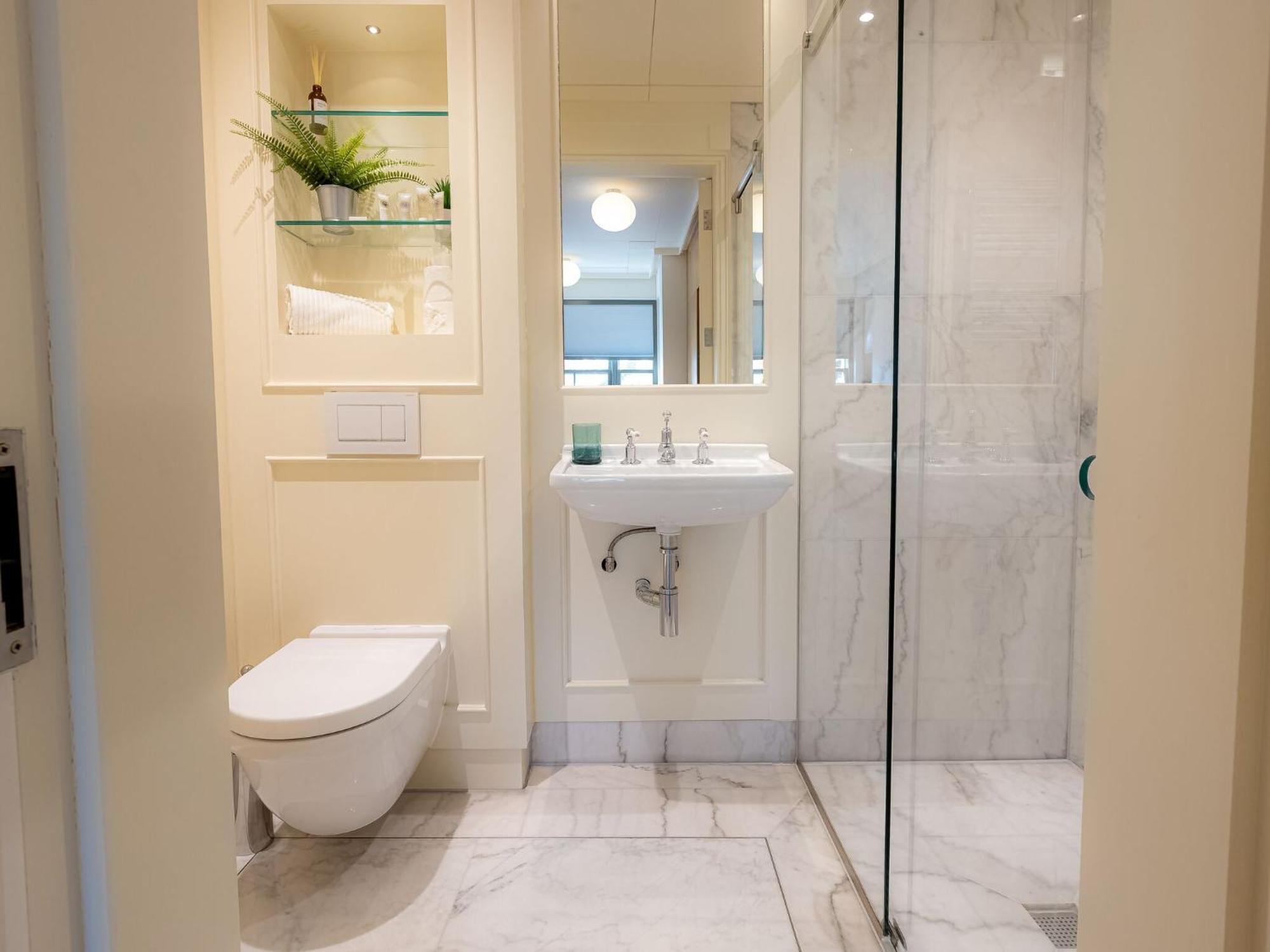 Modern Deluxe Five Bedroom House Near Chalk Farm Station By Belvilla London Exterior photo