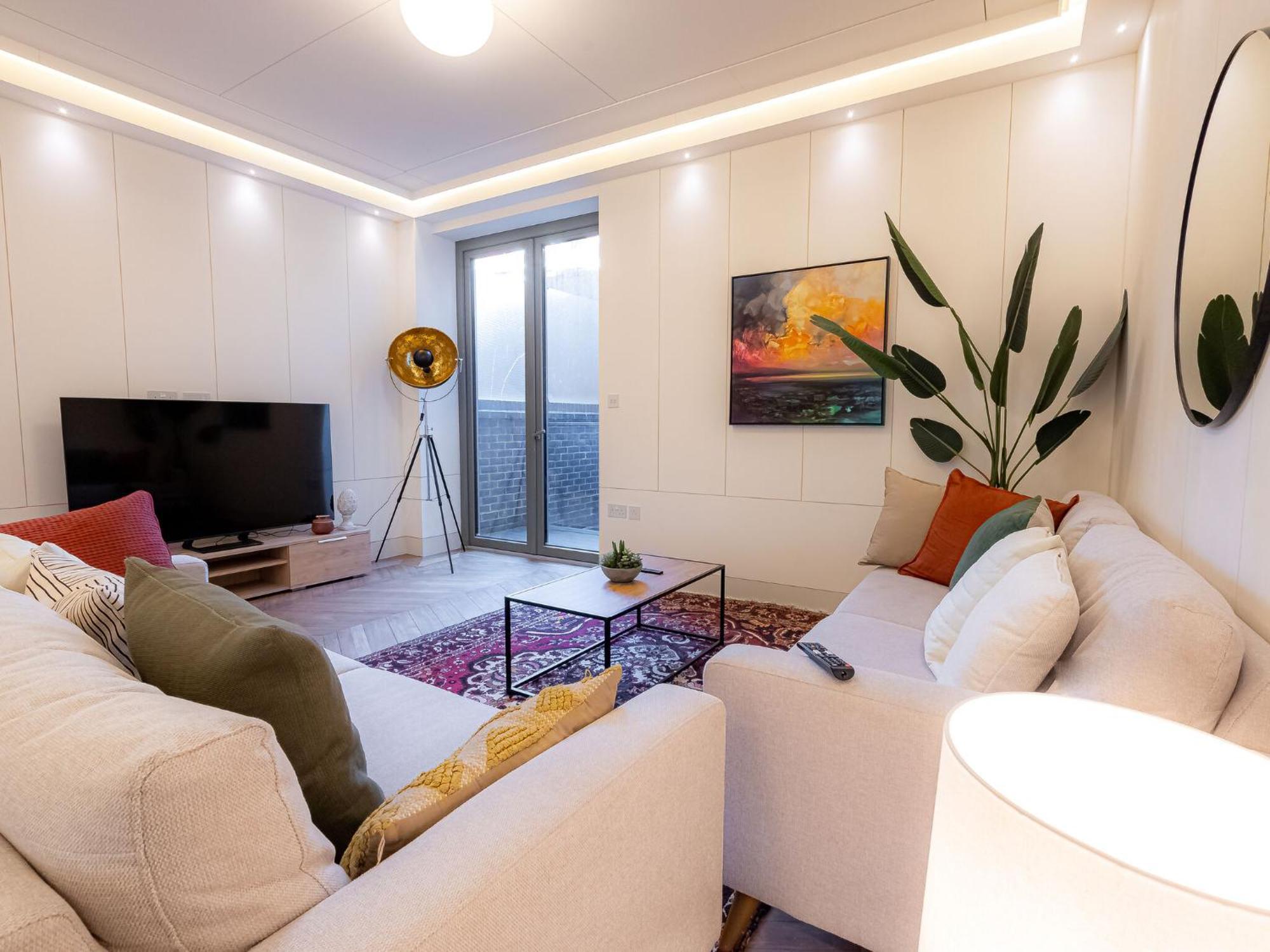 Modern Deluxe Five Bedroom House Near Chalk Farm Station By Belvilla London Exterior photo
