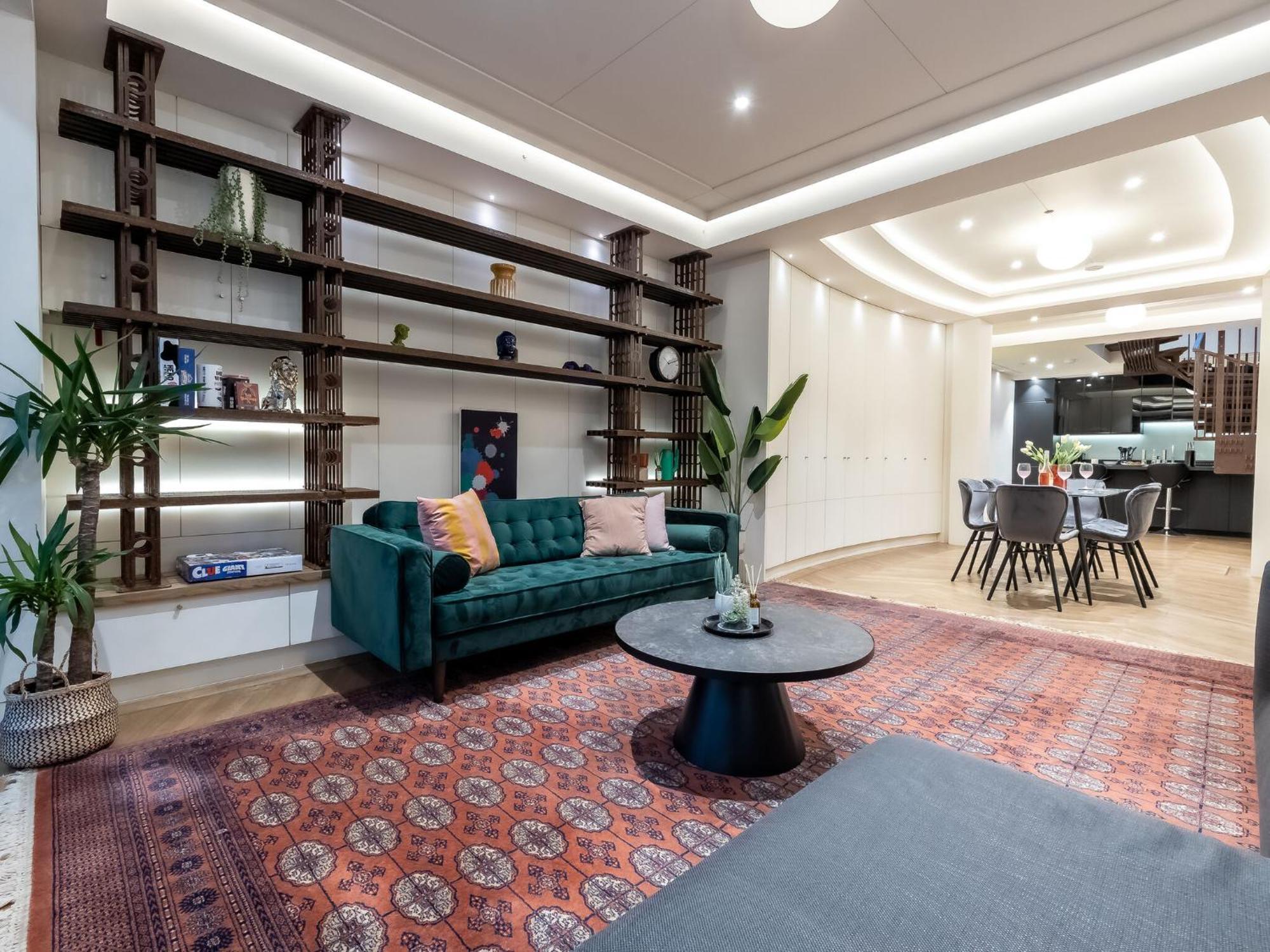 Modern Deluxe Five Bedroom House Near Chalk Farm Station By Belvilla London Exterior photo
